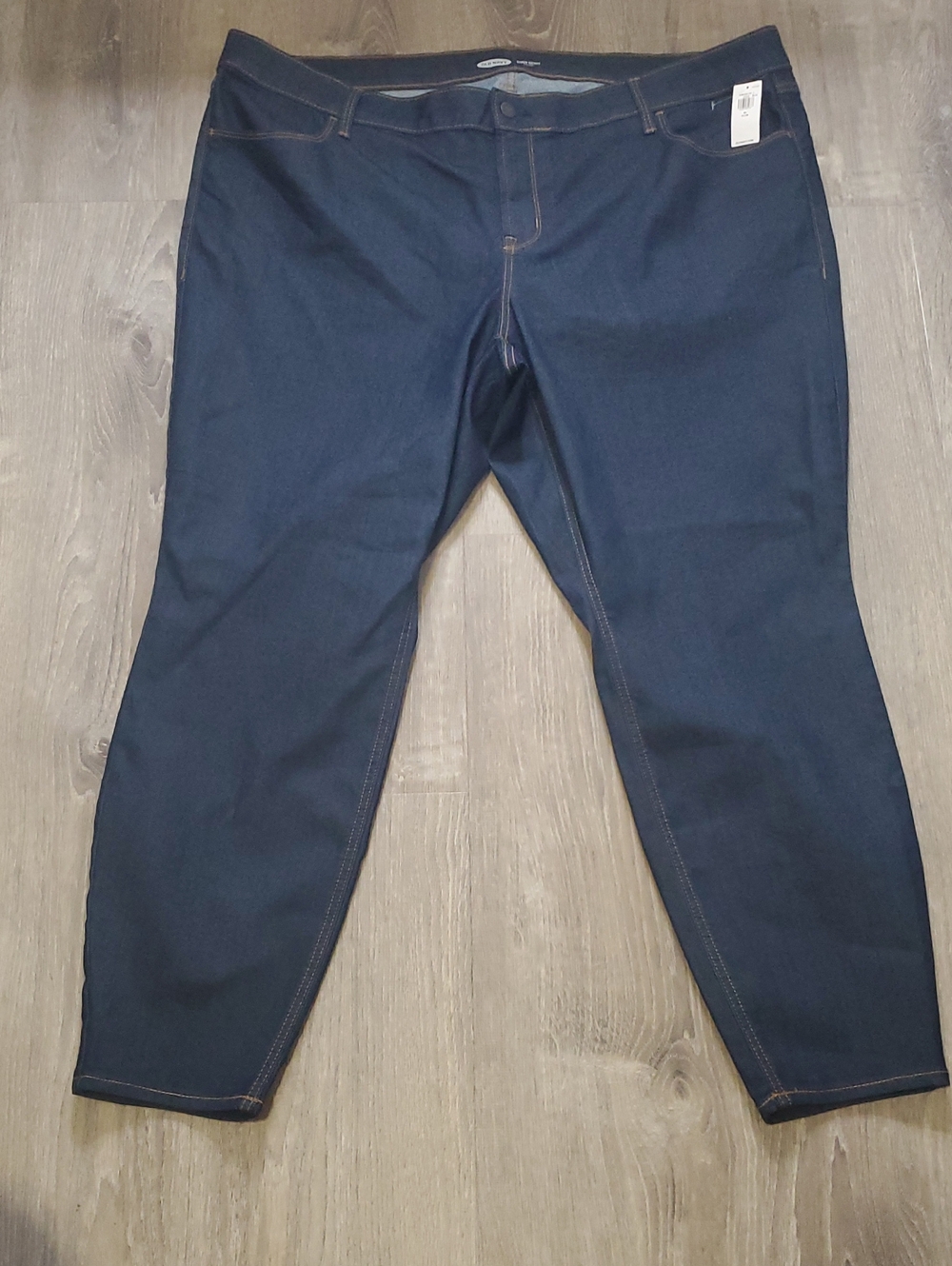 New Old Navy Super Skinny Mid-Rise 24 Plus